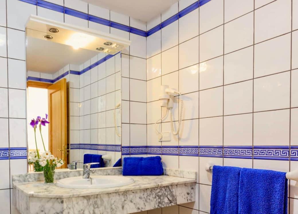 Апартаменти Apartamento Sa Varadero 2D Vista Mare Laterale Ес-Пухольс Екстер'єр фото